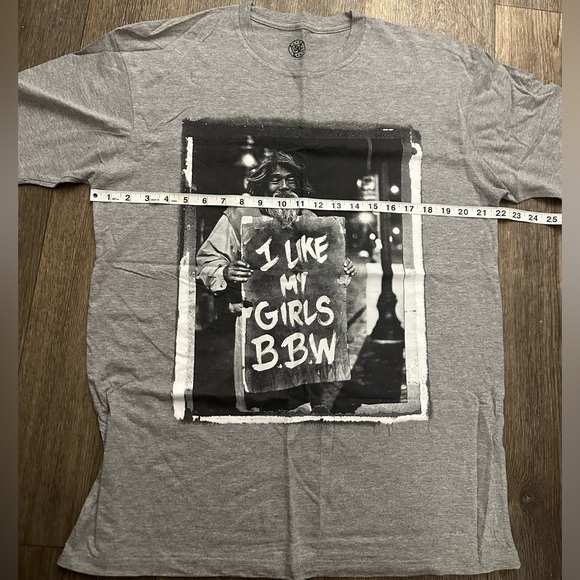 SLC graphic tshirt - Picture 3 of 4